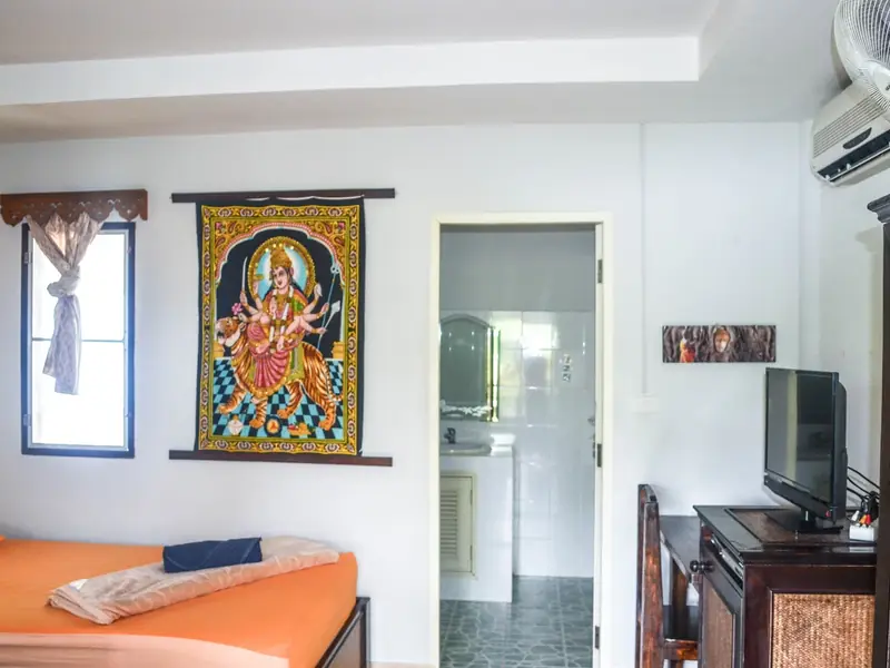 Ananda Yoga - Image 4