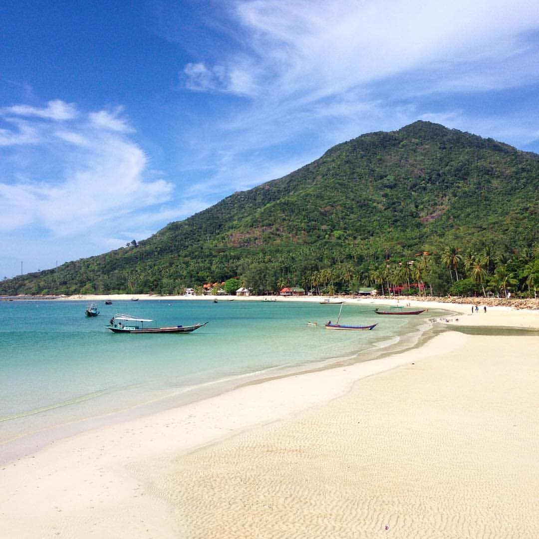 Chaloklum Beach - Image 1