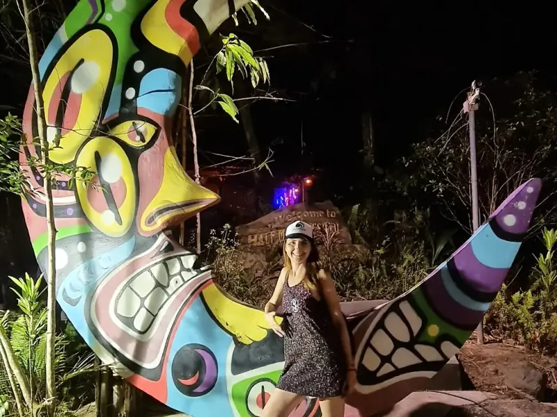 Half Moon Party - Image 3