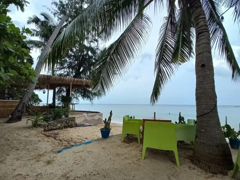 Lost 'n Found Beach Bar - Image 10