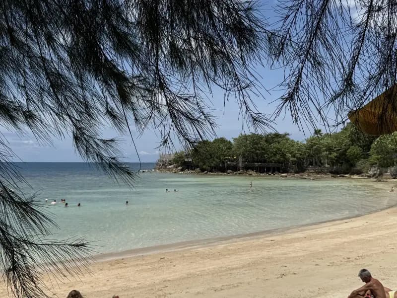Lost 'n Found Beach Bar - Image 6