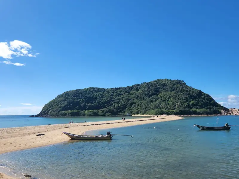 Mae Haad Beach - Image 3