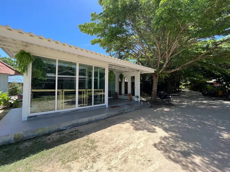 Sabaii Bay Resort - Image 8