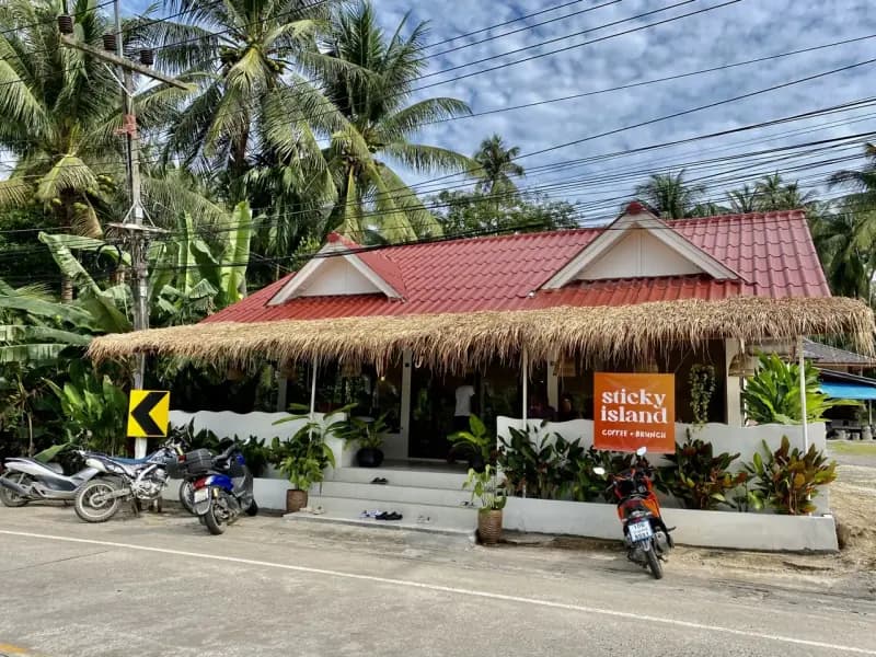 Sticky Island Cafe - Image 10