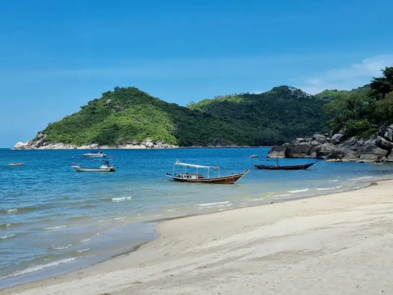 Thong Nai Pan Beach - Image 3