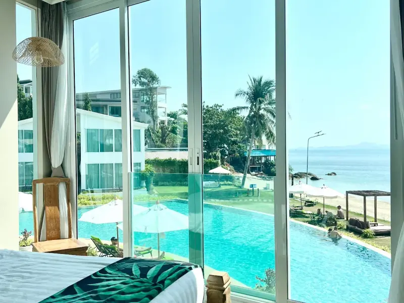 Vannee Golden Sands Beachfront Resort - Image 5