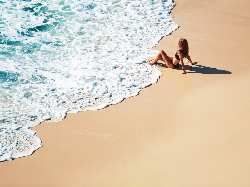 Vannee Golden Sands Beachfront Resort - Image 7