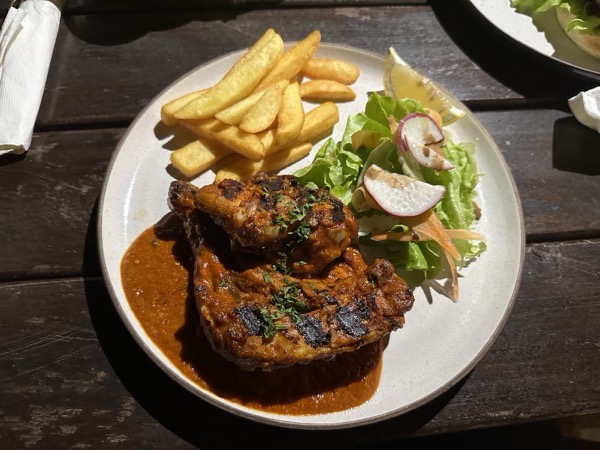 Charlie's - Image 9