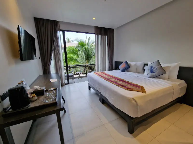 Maehaad Bay Resort - Image 2