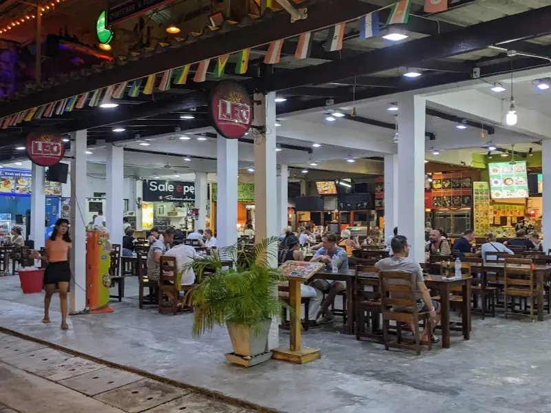 Pantip Market - Image 1