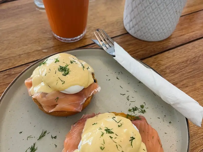 Pura Vida Cafe - Image 7