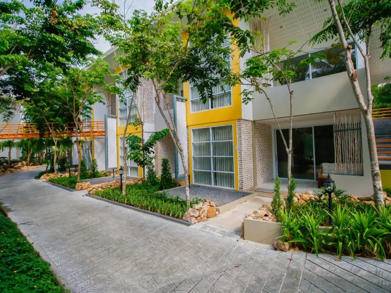Summer Resort - Image 6